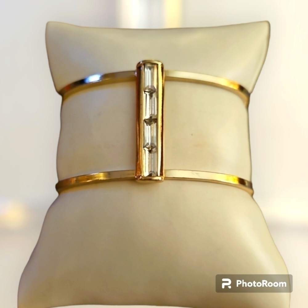 5/$25 Goldtone Cutout Cuff Bracelet